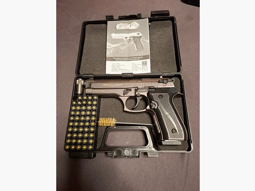 Ekol Firat Magnum Titan 9mm P.A.K. con munizione