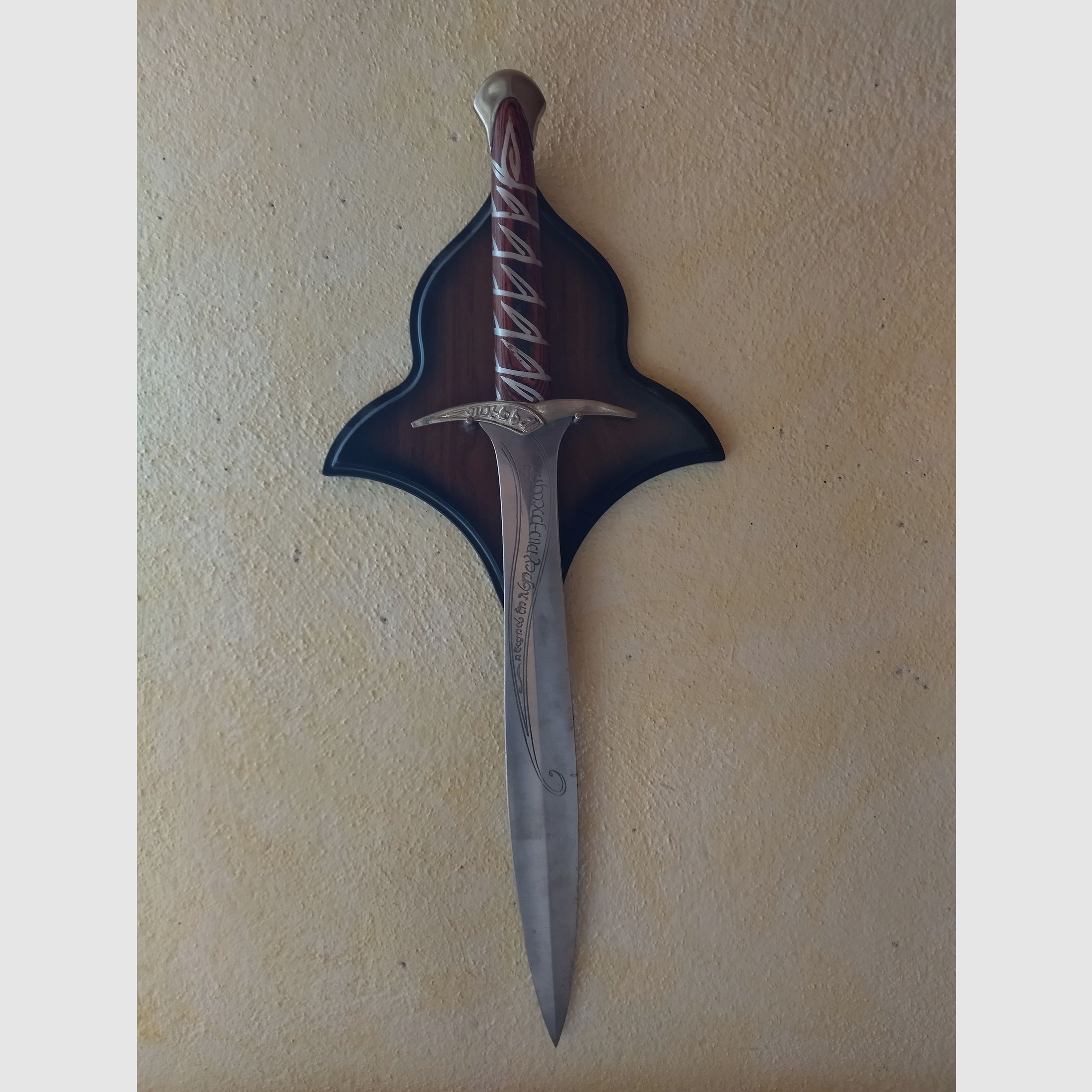 Schwert "Herr der Ringe" + Holzhalterung