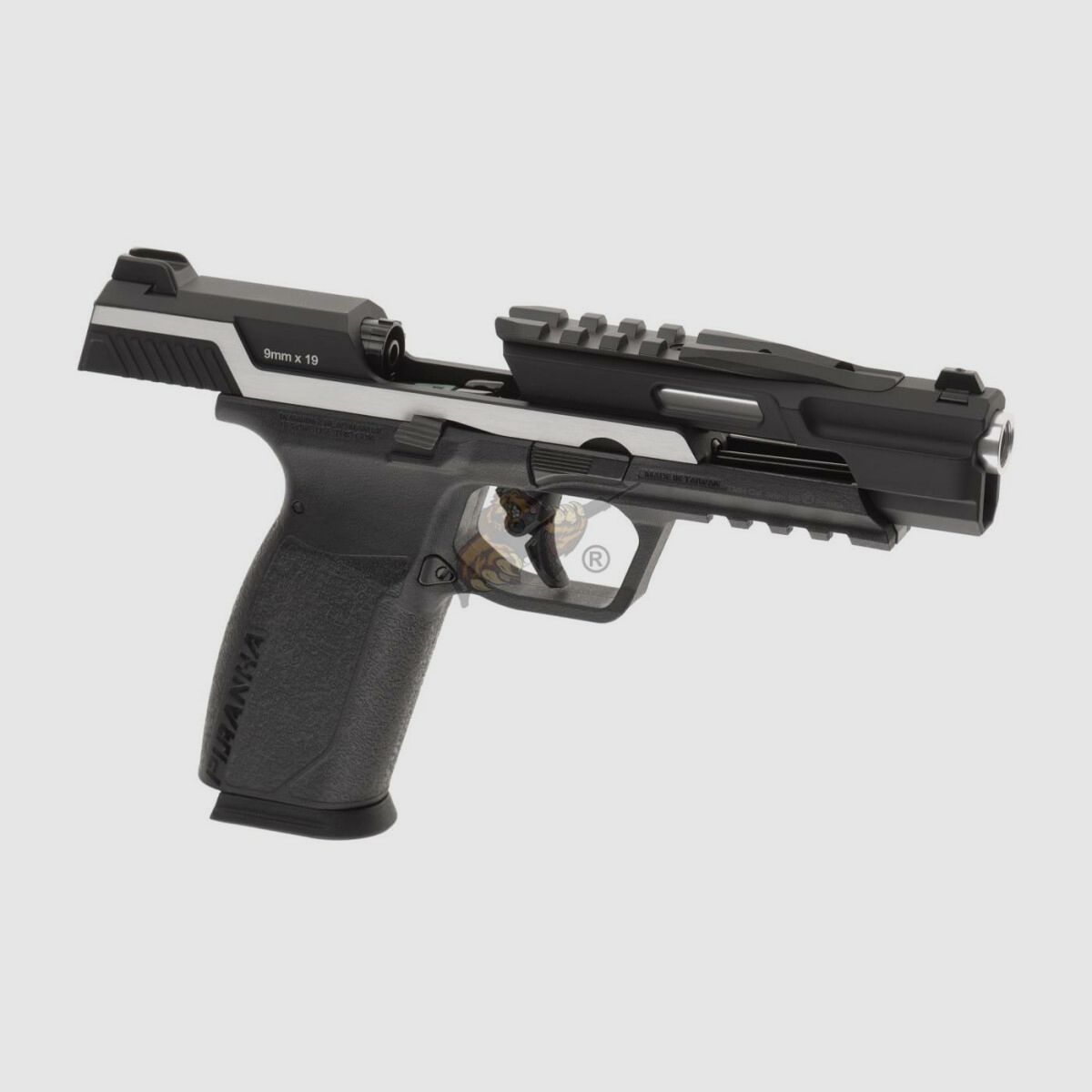 G&G Piranha TR GBB Airsoft Pistol in black/silver -F-