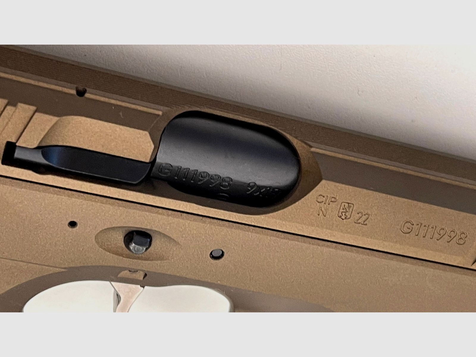 CZ SHADOW 2  in Burnt Bronze NEU  9mmLuger