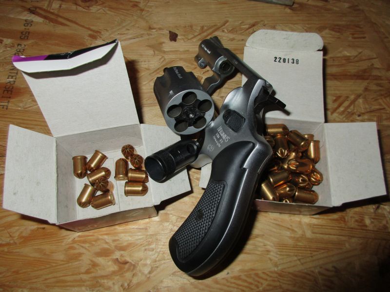 Arminius HW 88 Cal. 9mm Knall PTB Revolver