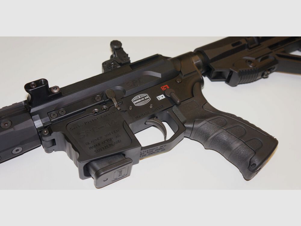 Schwaben Arms GmbH/GWMH Selbstladebüchse GWMH SPC-HUNTER A4 17" (SWISS PISTOL CARBINE) BLACK Kal.9x19 AR15 Glock Magazin