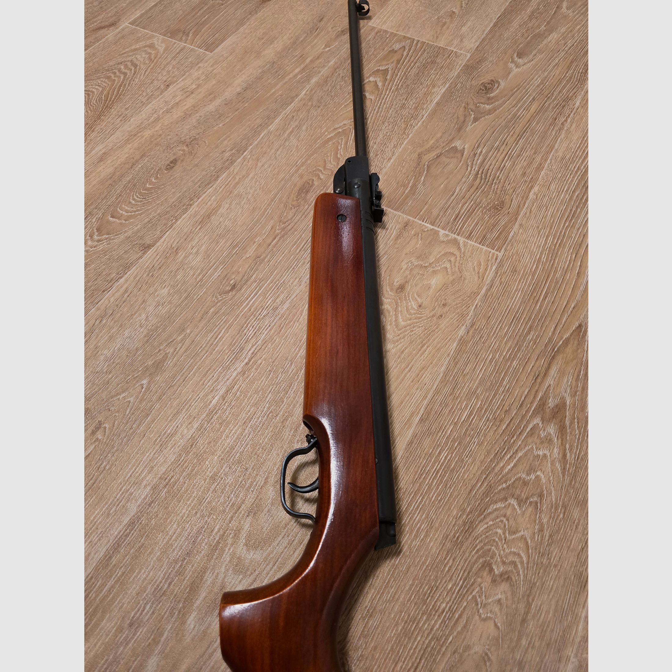 Haenel 303 - 3 air rifle 4.5 Diabolo Knicker GDR