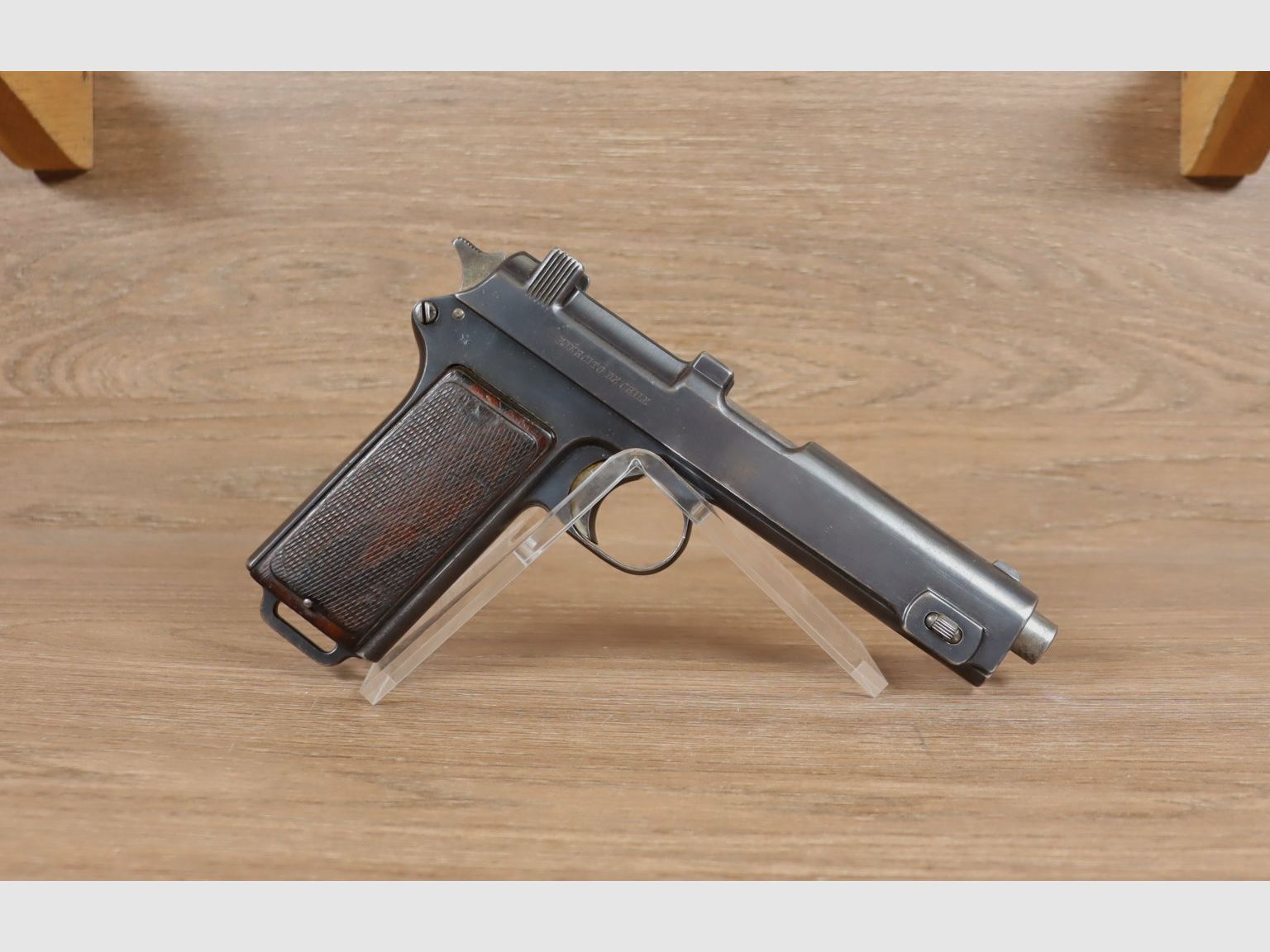 1911 Chili, imagen 1 de 2