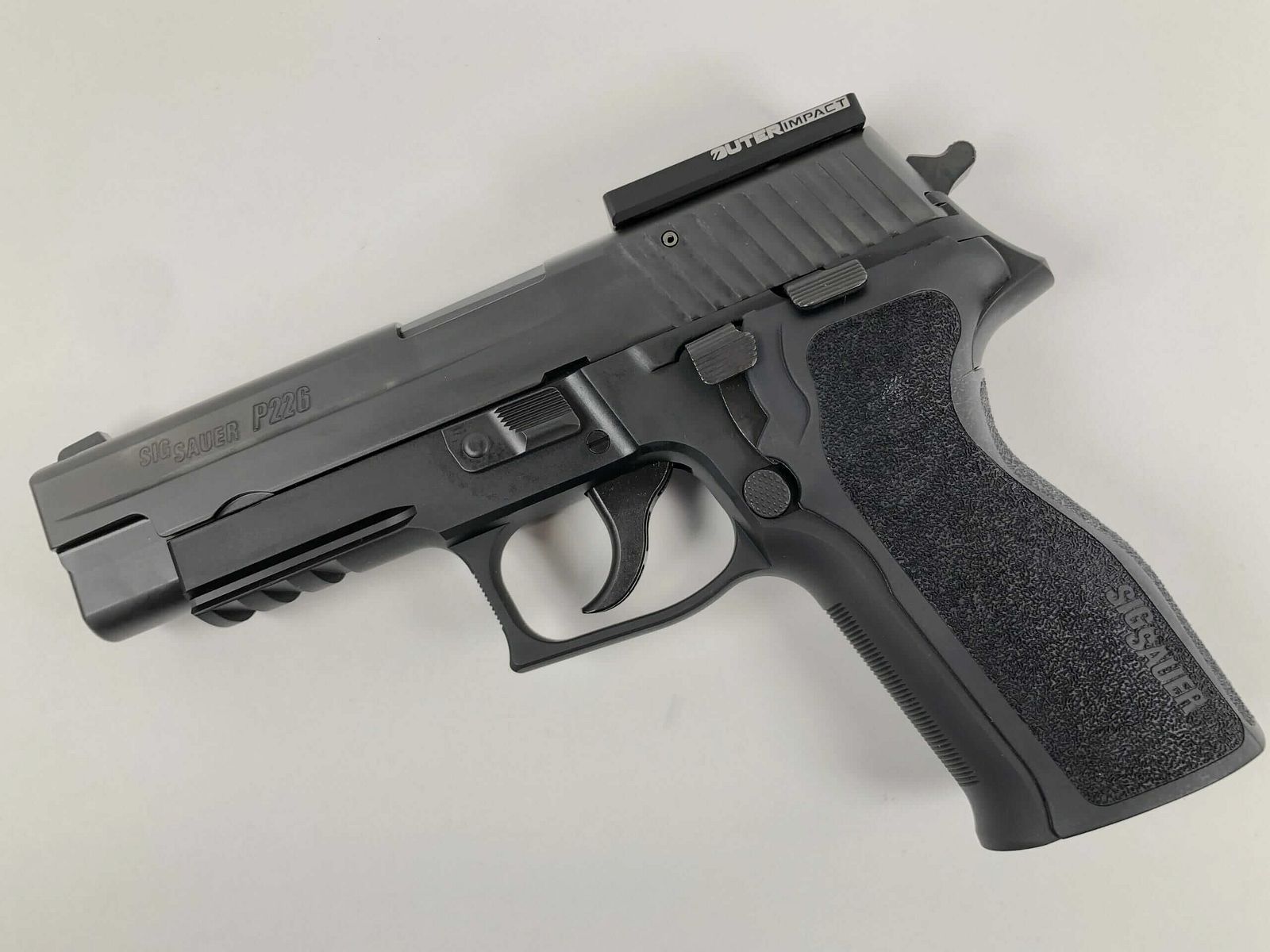 Adaptador Red Dot Outerimpact para SIG P226