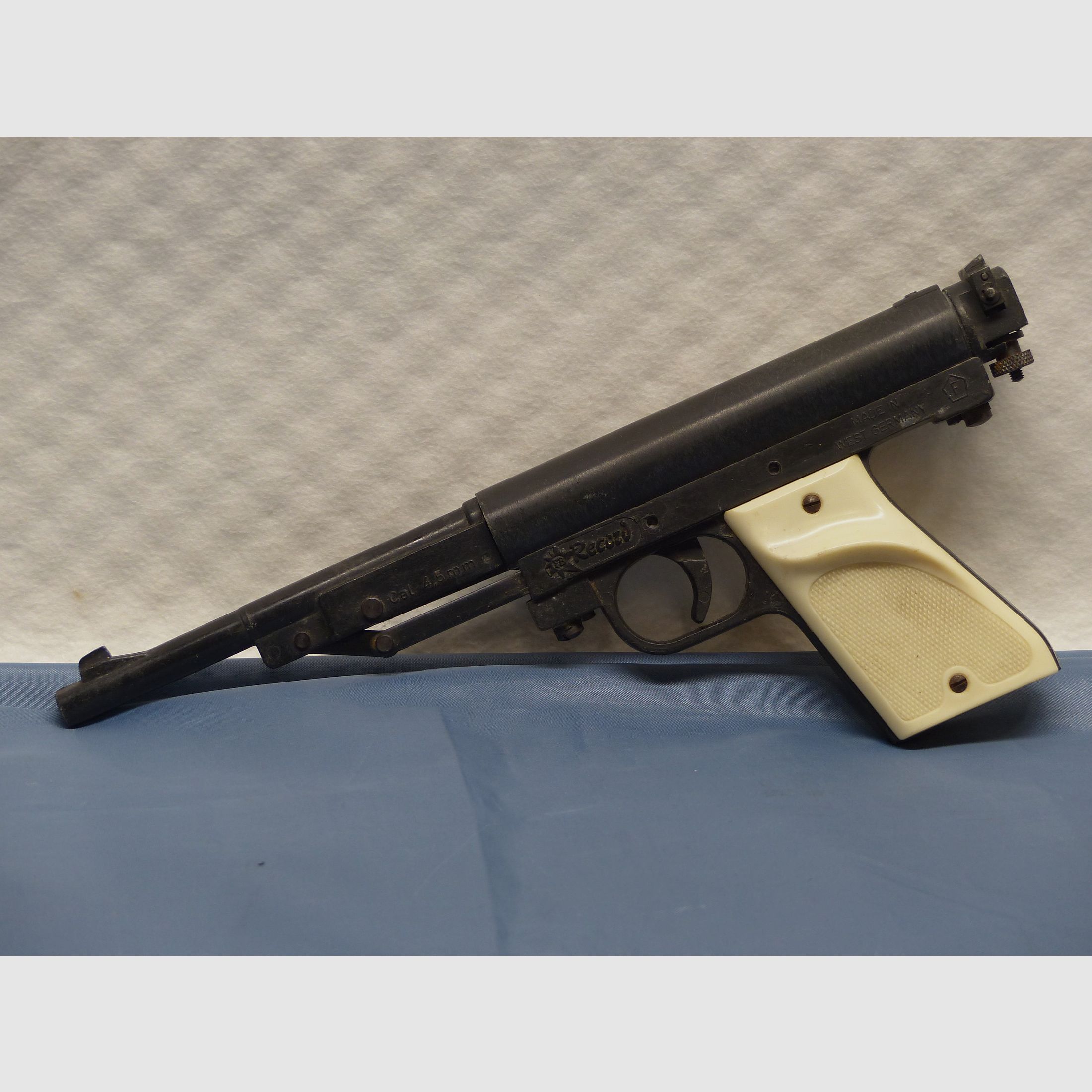 Lote 3x pistolas de aire Record Cal. 4,5/.177 Diabolo perno años 70 y 80, imagen 7 de 8