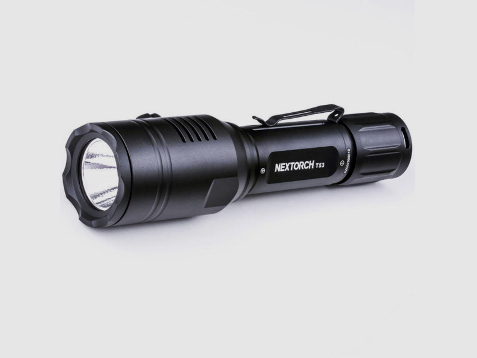 Nextorch T53 Zestaw Tri Color LED Latarka myśliwska biała zielona czerwona w zestawie z akumulatorem, zdalnym sterowaniem kablowym