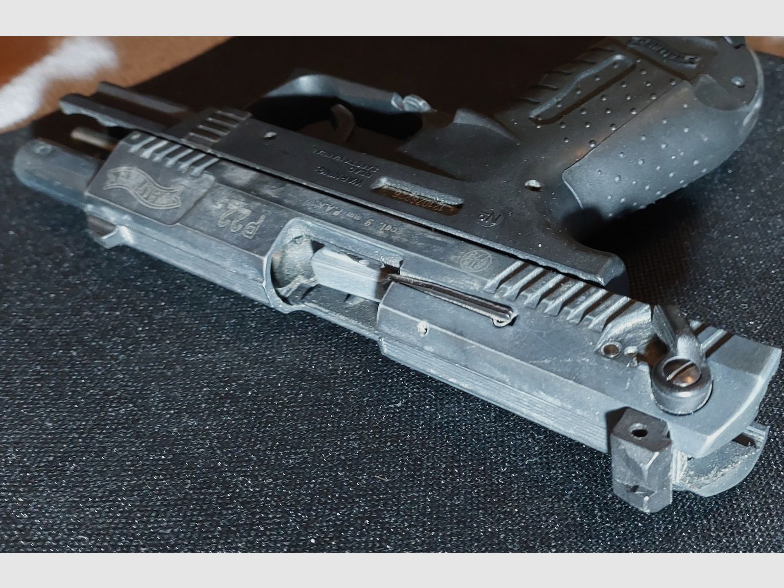 Walther P22 (P 22 Classic) blank firing pistol 9mm P.A.K. (PTB 778)