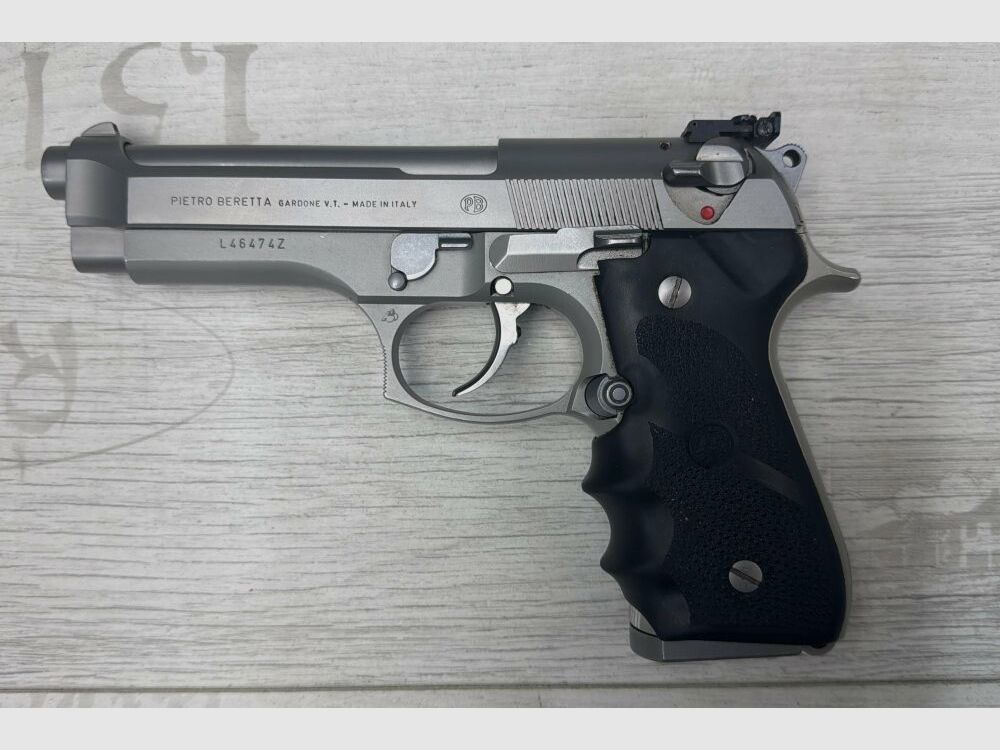 Beretta F92 9mmLuger
