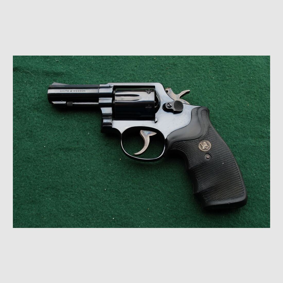 Smith & Wesson Mod. 13-2, drei Zoll LL, Pachmayr Griff