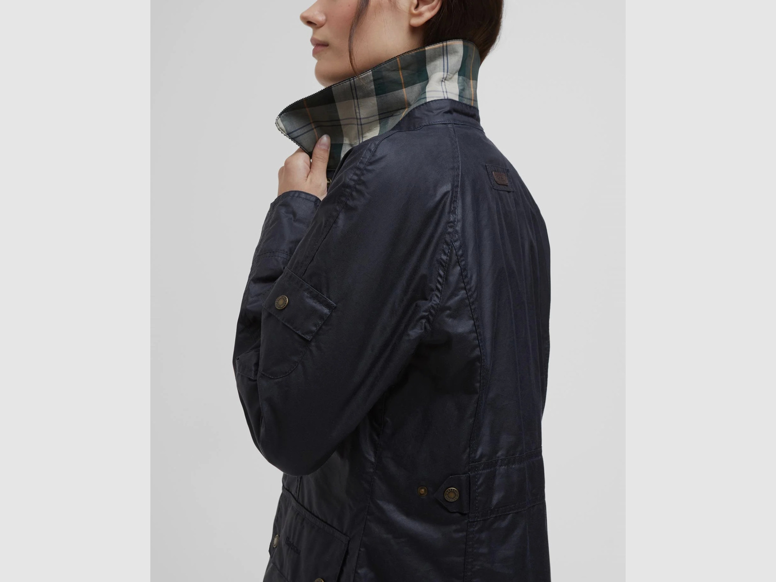 Chaqueta de cera BARBOUR Arlo Utility Royal Navy/Tartán Antiguo