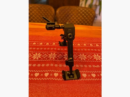 Fortmeier Zweibein H171 – 6-Uhr-Montage inkl. Picatinny-Adapter