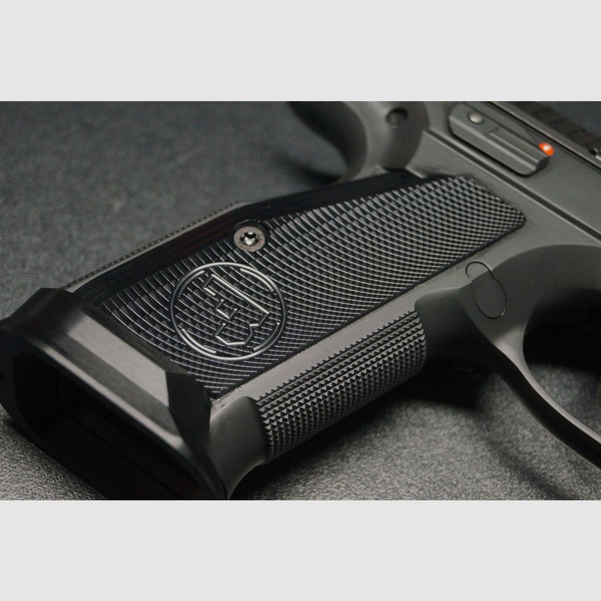 CZ Shadow 2 Black mit Magwell, Bild 4 von 9