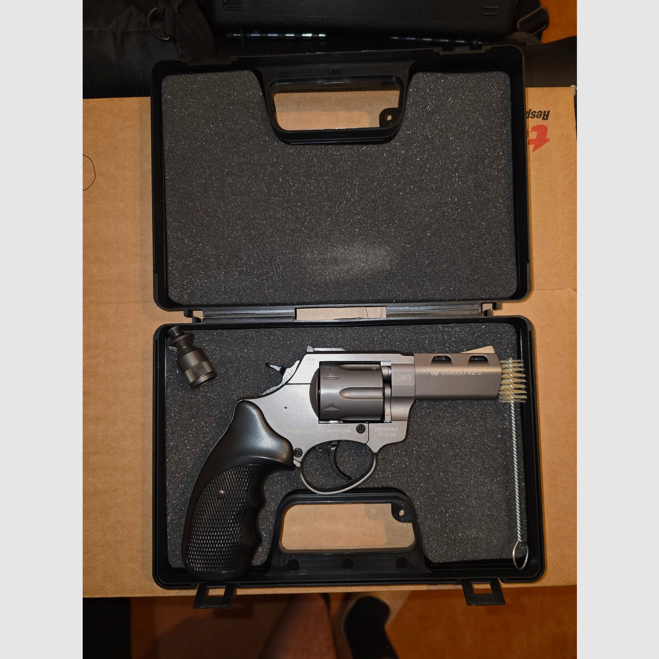 Zoraki R2 3 pouces Titan