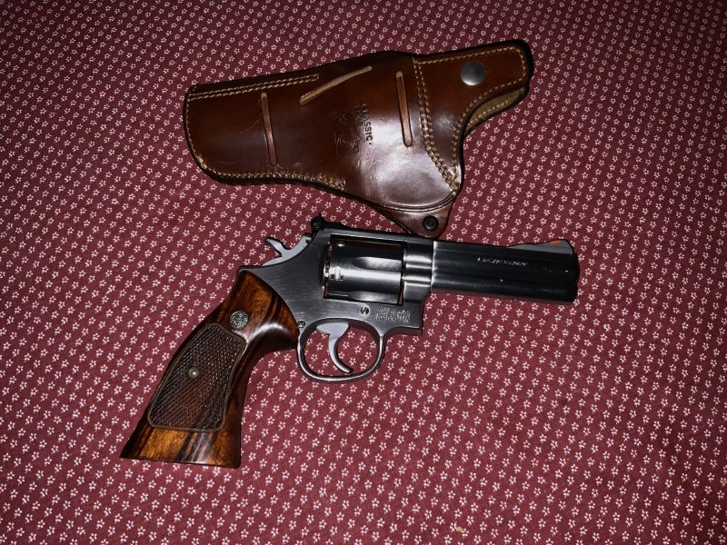 Revolver Smith & Wesson 586 Cal.357