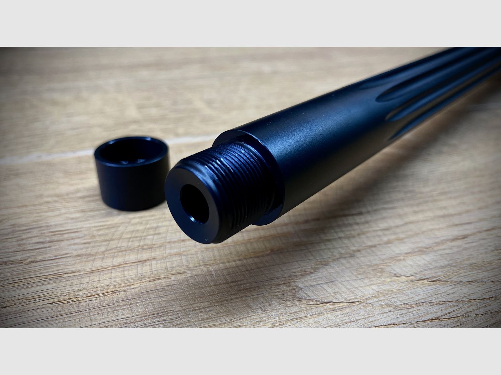 Blaser R8 Ultimate X / .308 / Matchlauf kanneliert mit Gewinde / verst. Wangenauflage & Schaftkappe   inkl. Active Hunting Kammergriffkugel 