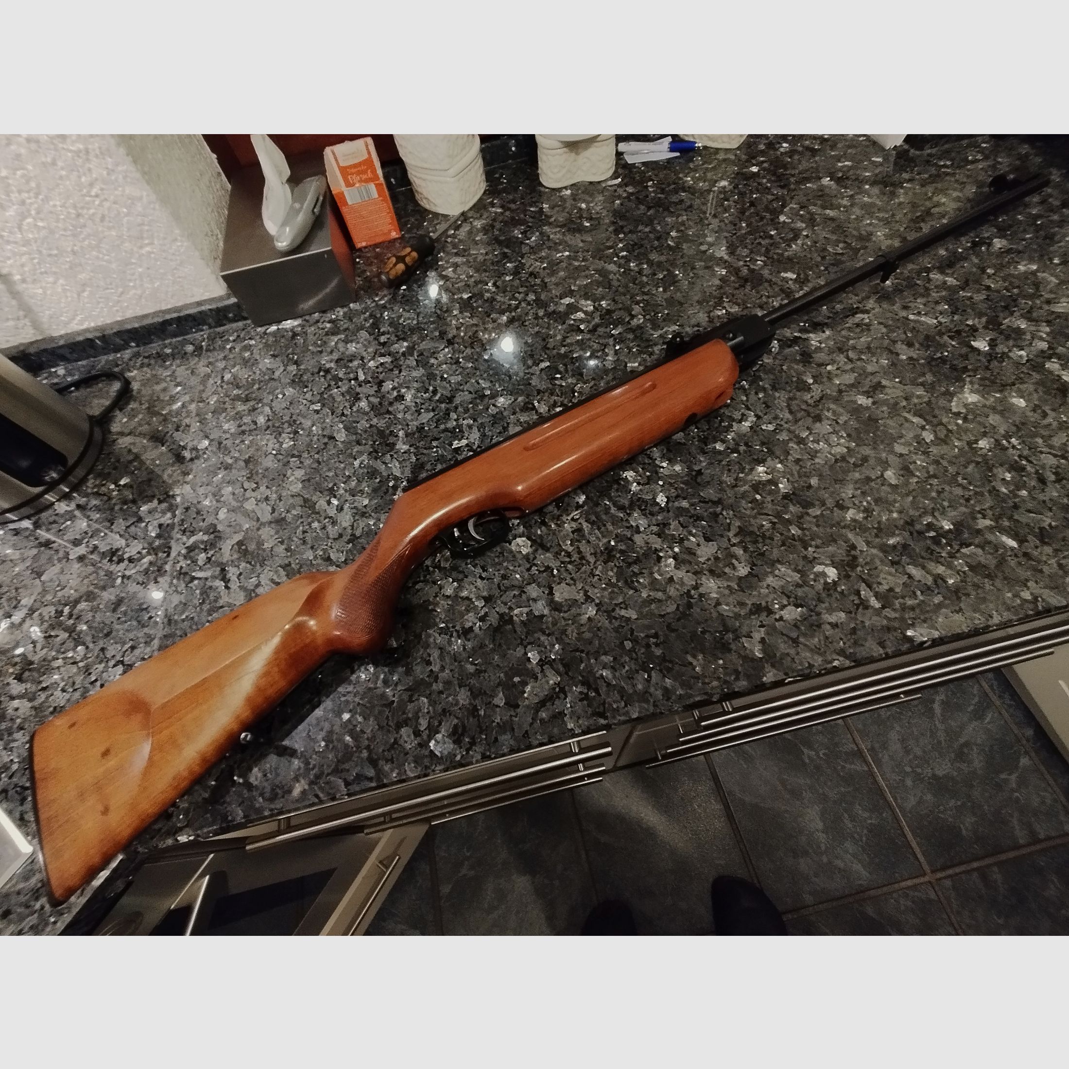 Weihrauch HW 35 voor linkshandige schutters, kolf van ????