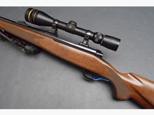 Winchester Mod.70, Kal. 30-06 mit Leupold Vari-XIII 4,5-14x40, sehr gut