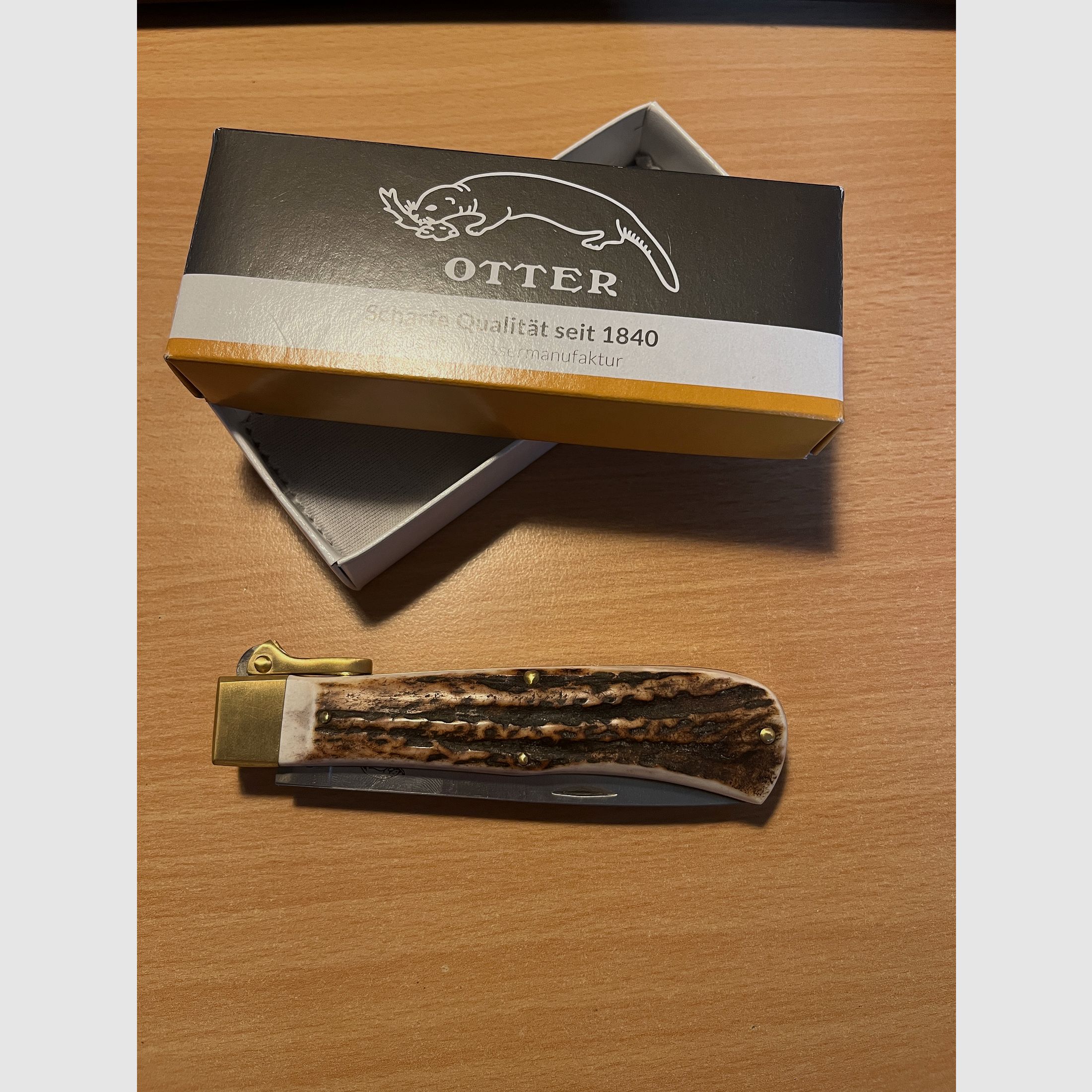 Couteau de chasse Otter 05 avec corne de cerf