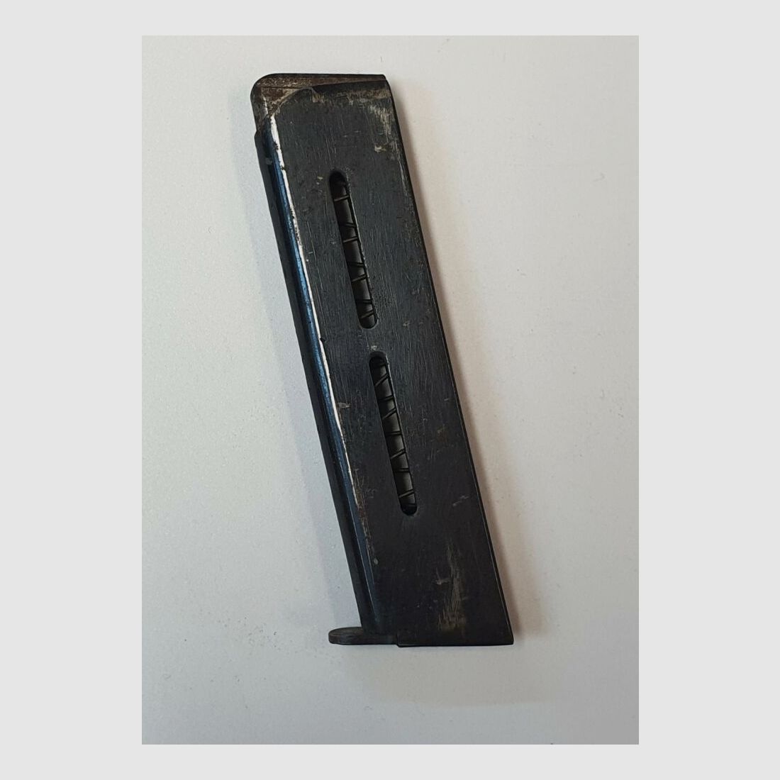 Caricatore Unique per pistola Unique modello sconosciuto - 7,65mm Browning - 9 colpi, immagine 2 di 4