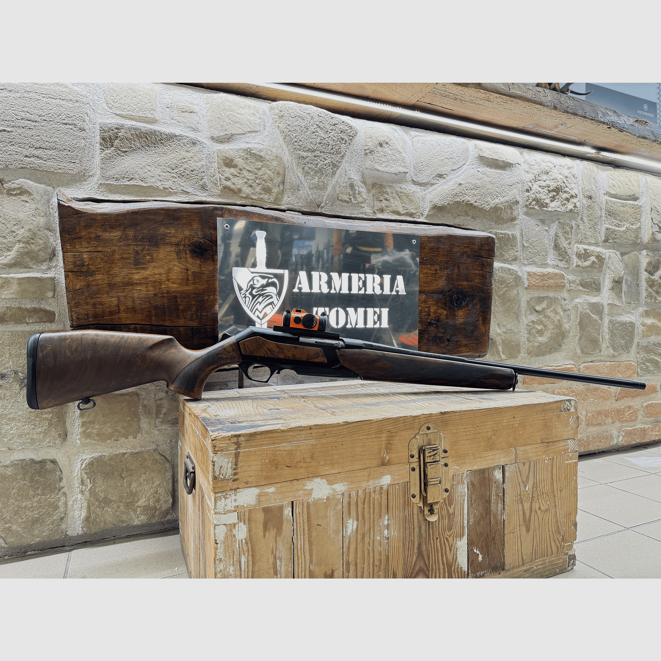 UŻYWANY – KARABINA – BROWNING BAR ZENITH WOOD kal. 300 Win. Mag., zdjęcie 1 z 6