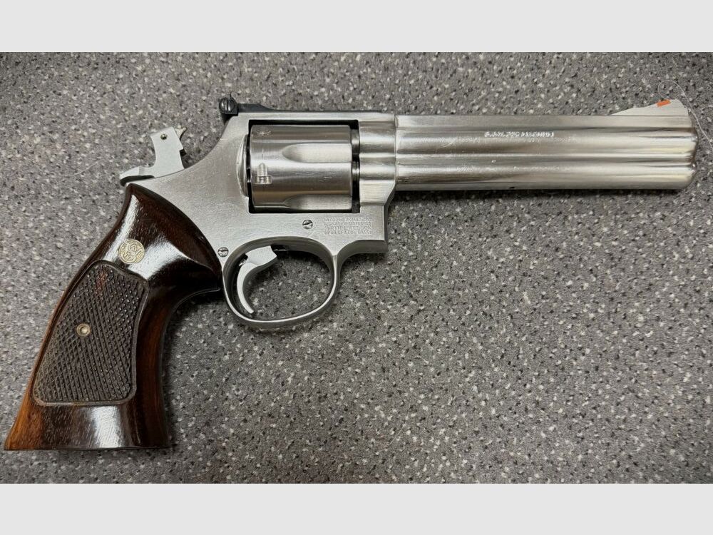 Smith & Wesson S&W 686-2