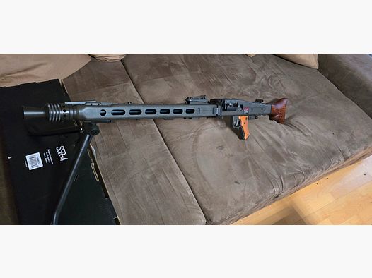 GMG 42 