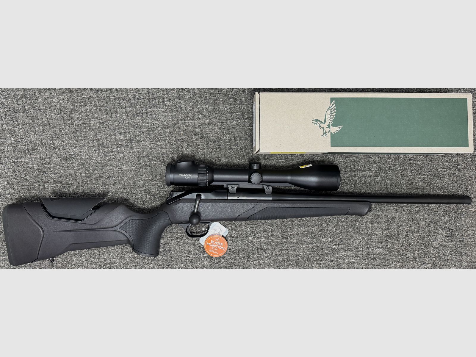 Blaser R8  2.0 Professional .30-06 + M15x1 + LL 52cm + Swarovski Z6i 2,5-15x50 P - Neuwaffe