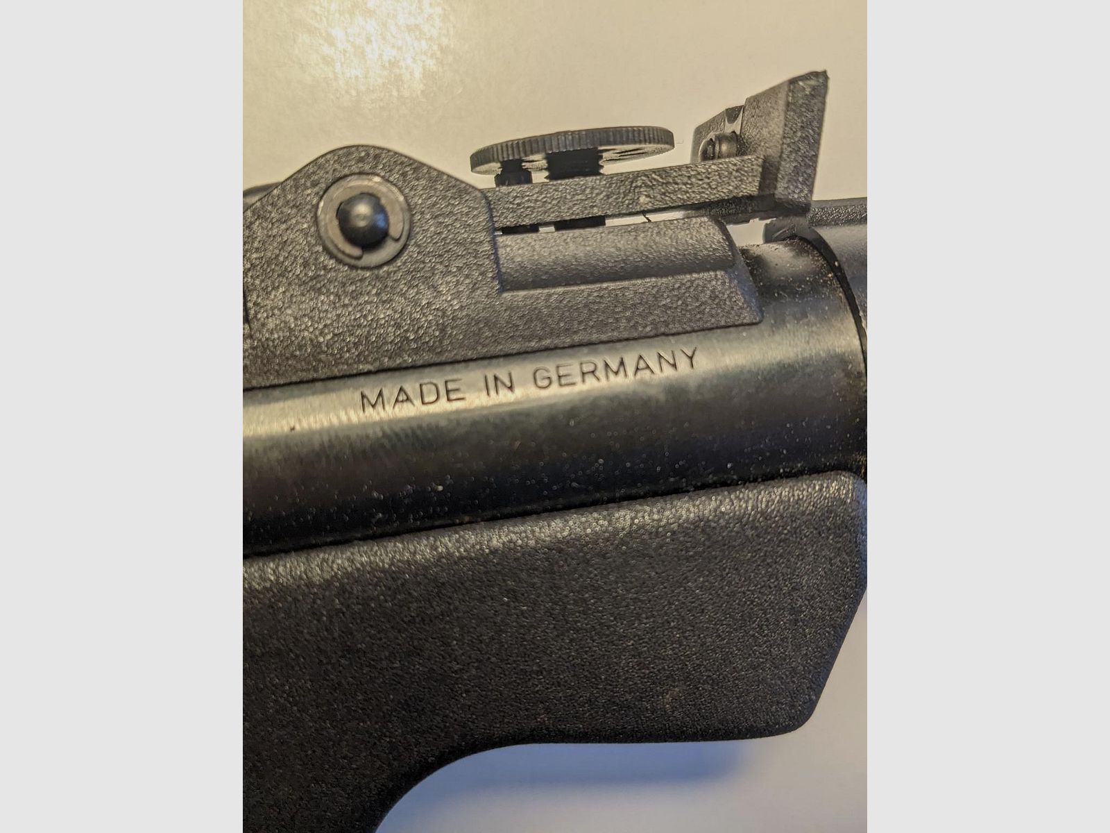 Diana luchtpistool model 5 G pistool kal. 4,5mm diabolo knikker