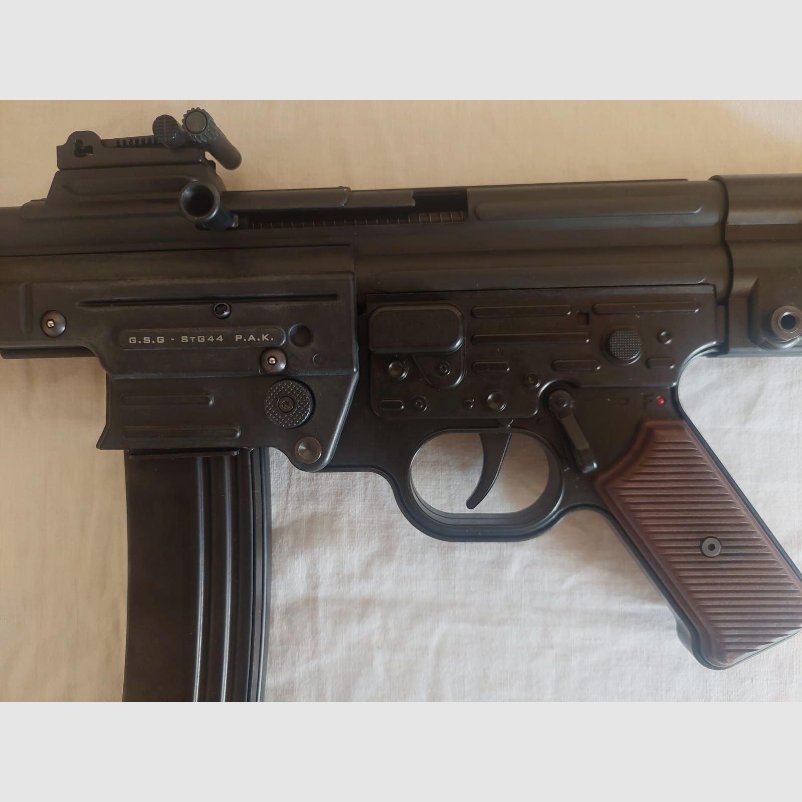 GSG StG 44 9mm P.A.K + accessories