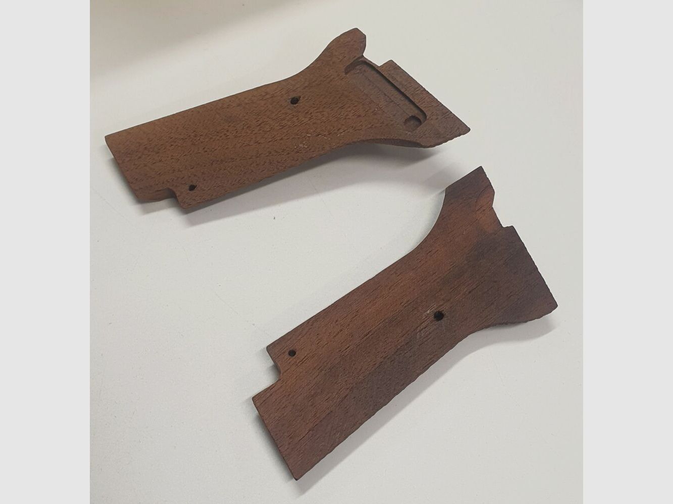 Plaquettes FN High Standard .22lr, bois