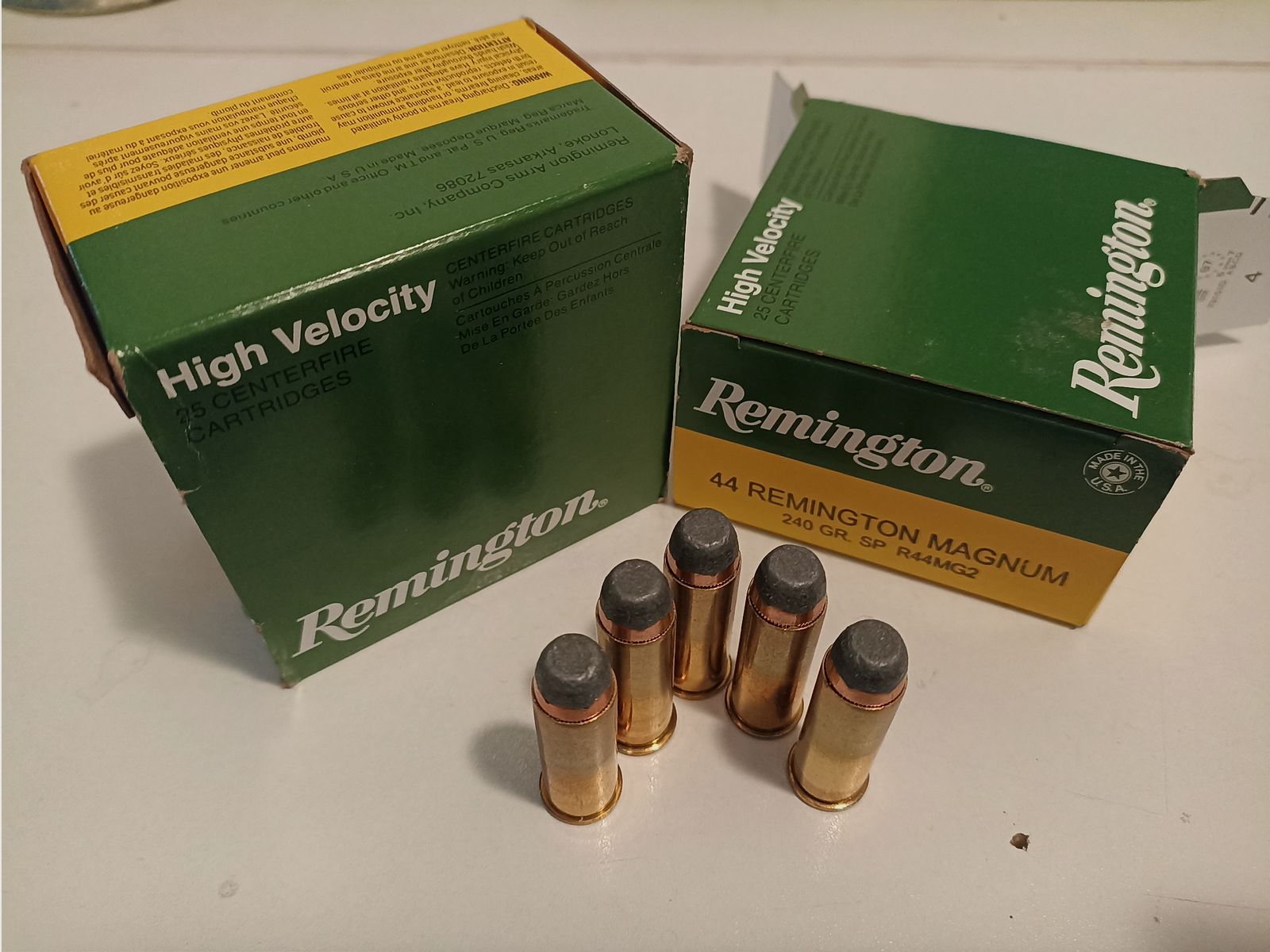 .44 Magnum 240gr. SJSP 650 Schuss Remington