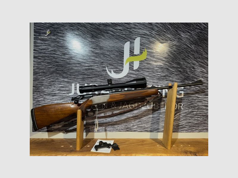 Blaser R93; Swarovski 2,5-10x56 4a LP; Doctor Sight