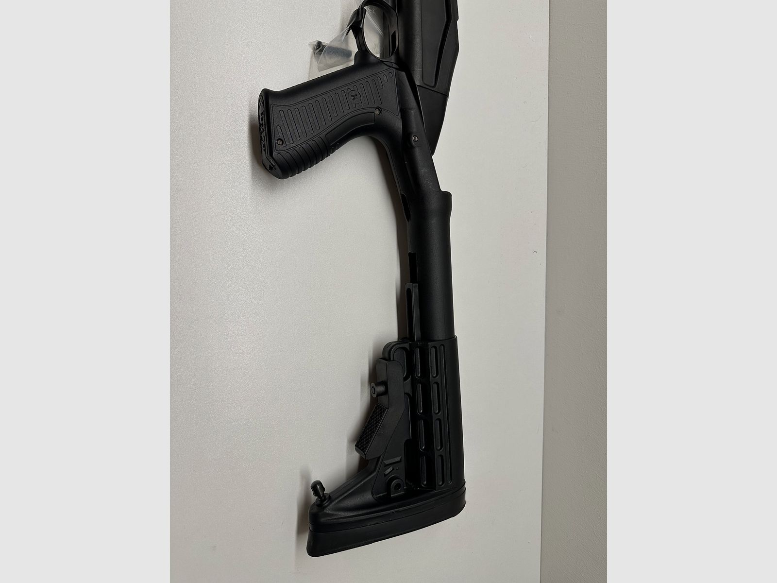 Knoxx Axiom kolba do Howa 1500 SA