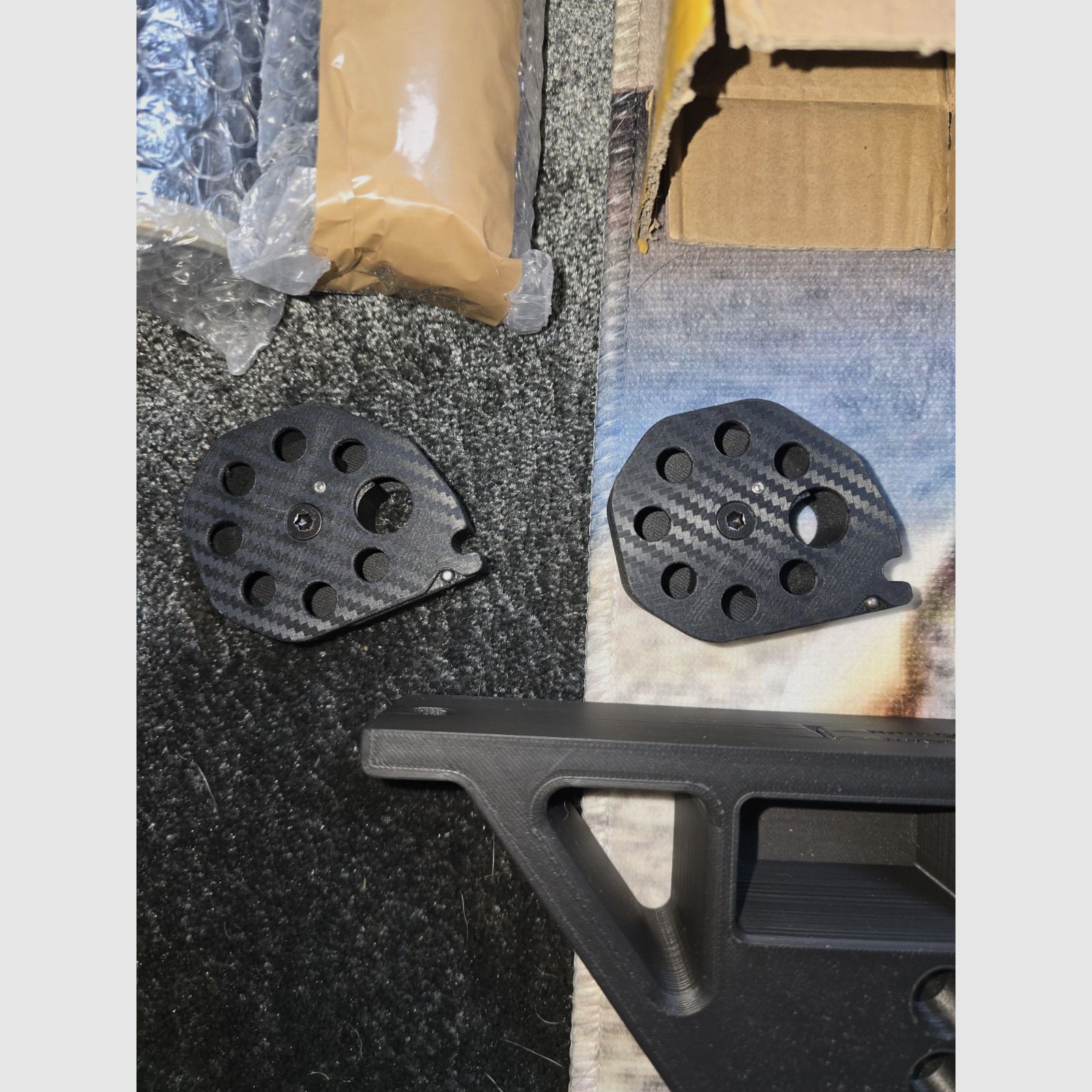 AEA Megalodon accessories, air tank, magazines, wall mount, etc.... NEW