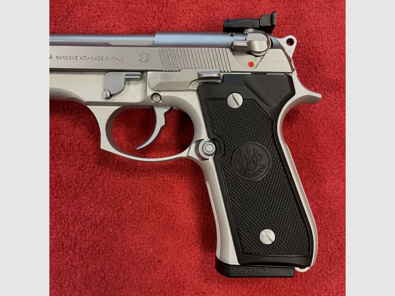 Beretta 92FS - Kal. 9mm Luger mit Koffer & Ersatzmagazin