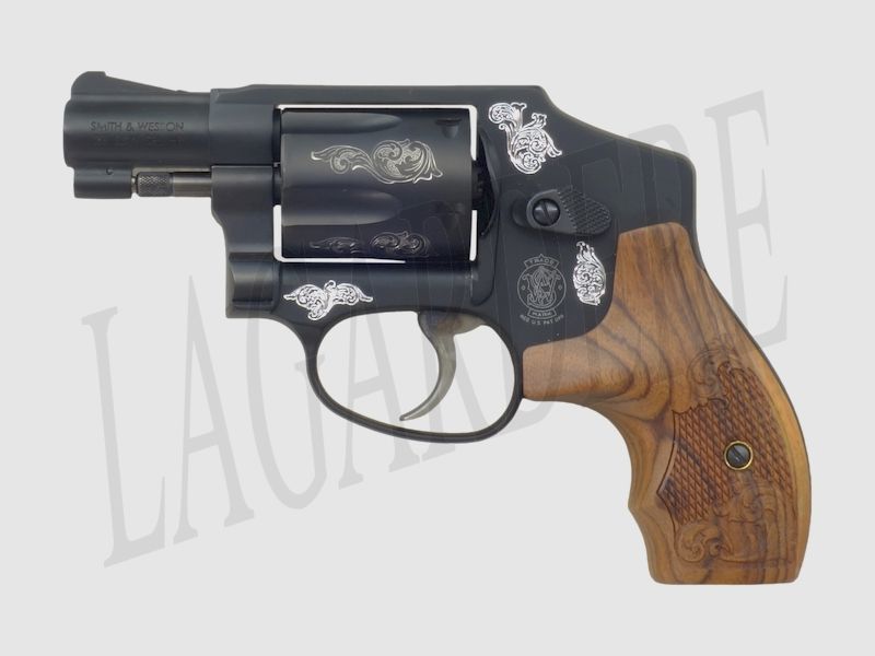 SMITH & WESSON 442 CENTENNIAL ENGRAVED WOOD 1.875" (REVOLVER)