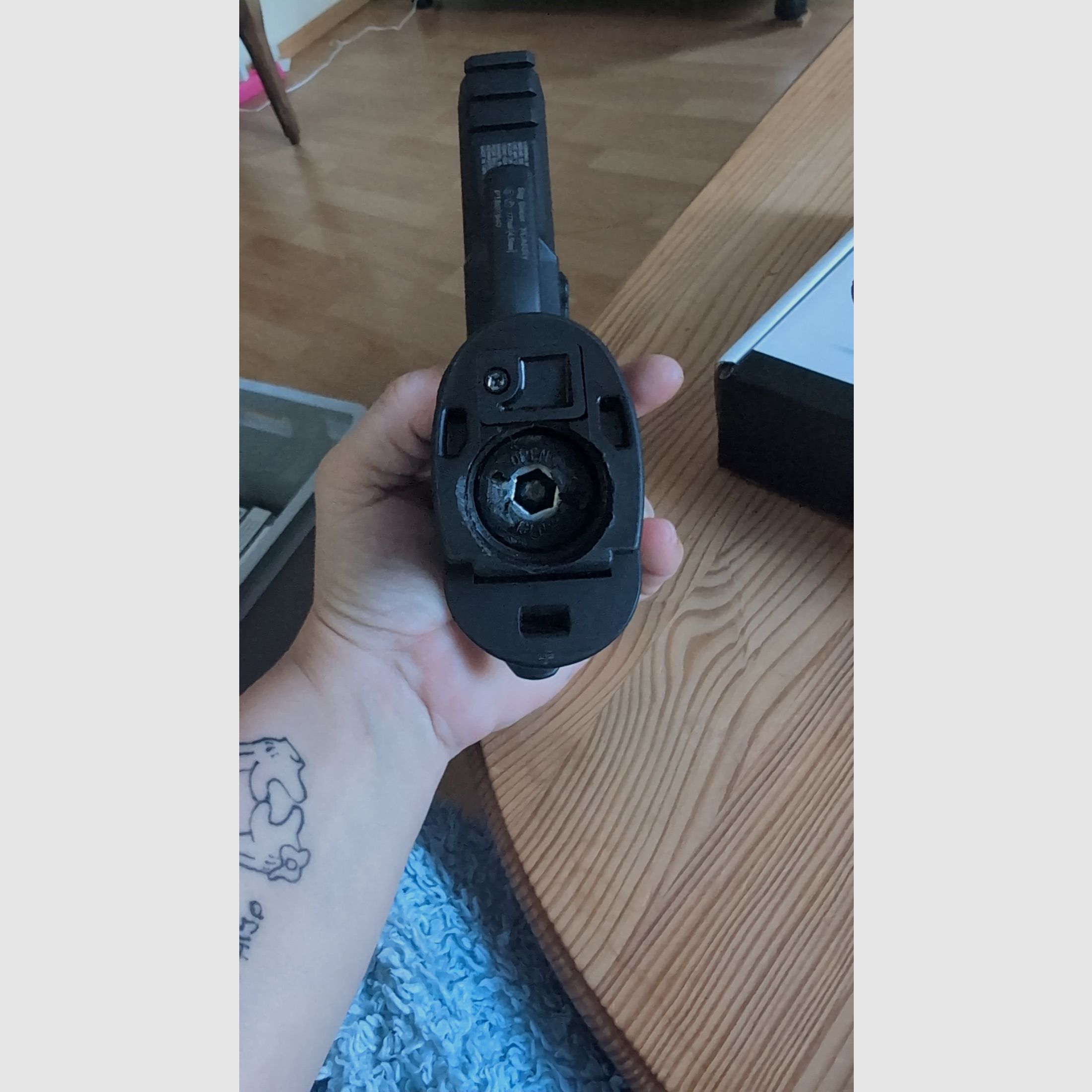 Sig Sauer P330 X-Carry