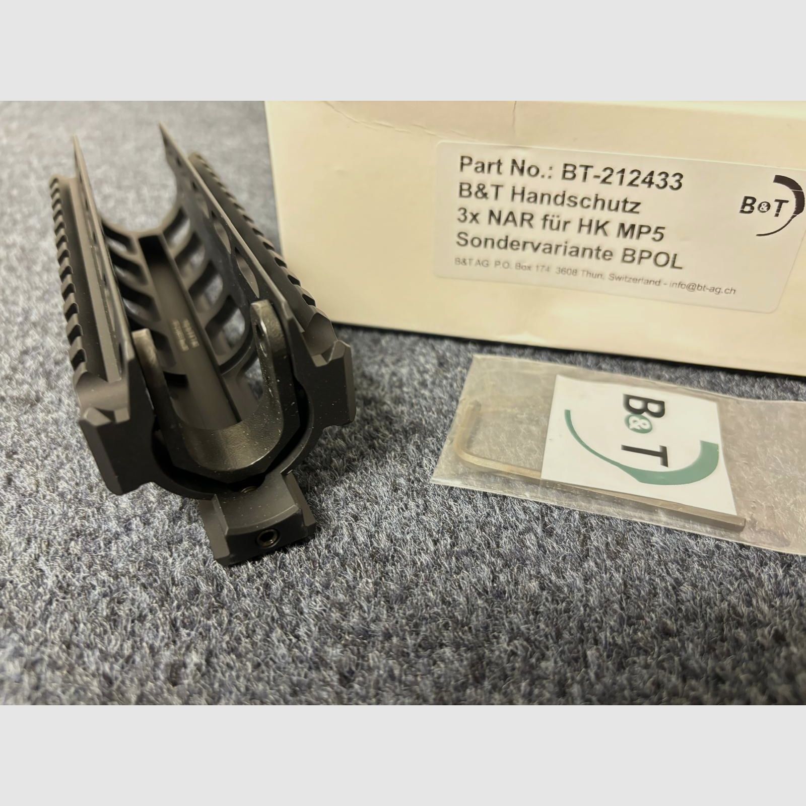 B&T Picatinny Quadrail Handschutz für HK MP5 SP5 - NEU - SAR M41/05 MKE T94 Heckler & Koch