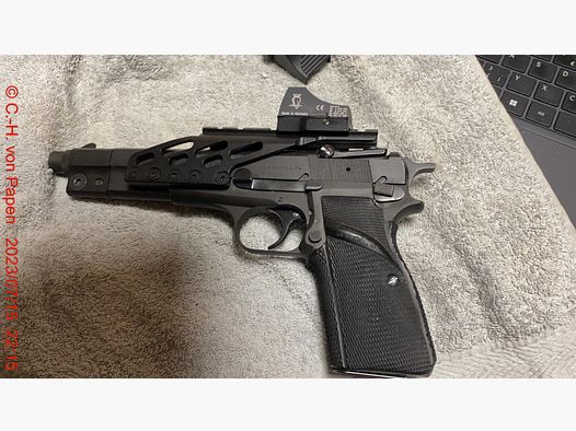Browning FN HP Competition pistol with 6" barrel caliber 9mm Luger & spare magazine 17 rounds