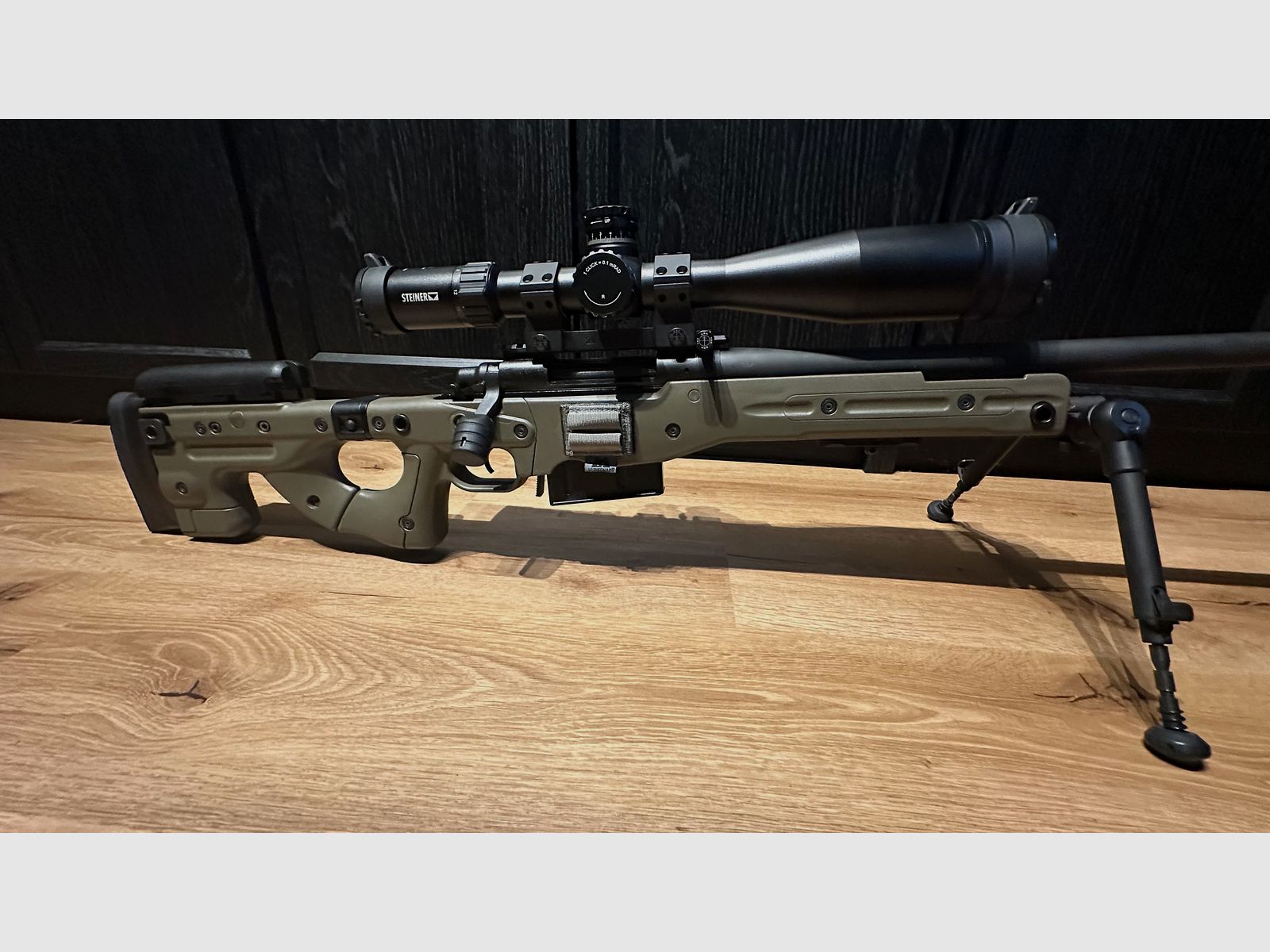Stock Accurracy International AT AICS Steingrau-Oliv, without scope/mount and rifle!