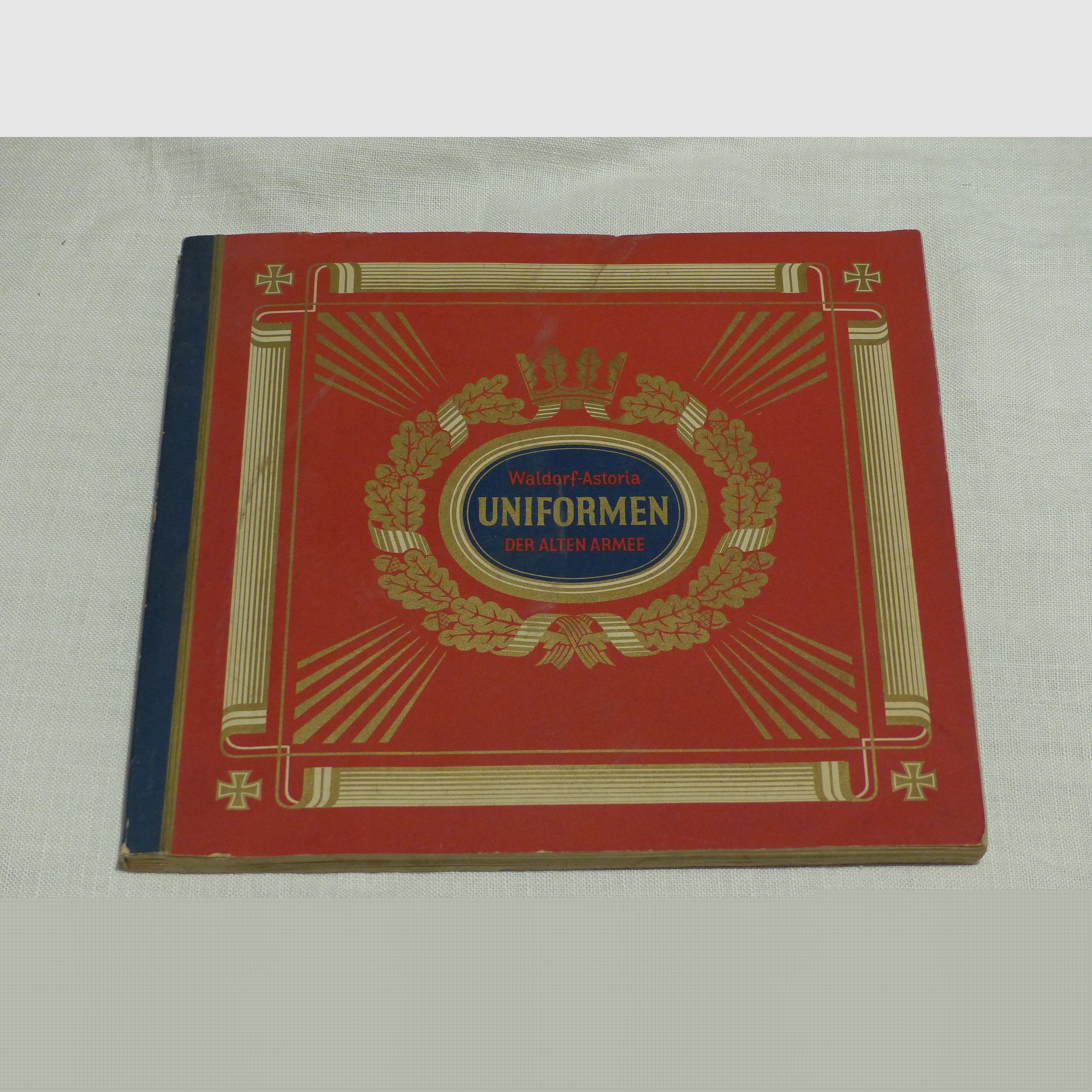 Uniformen der alten Armee komplett Stickeralbum um 1933 WKI WKII