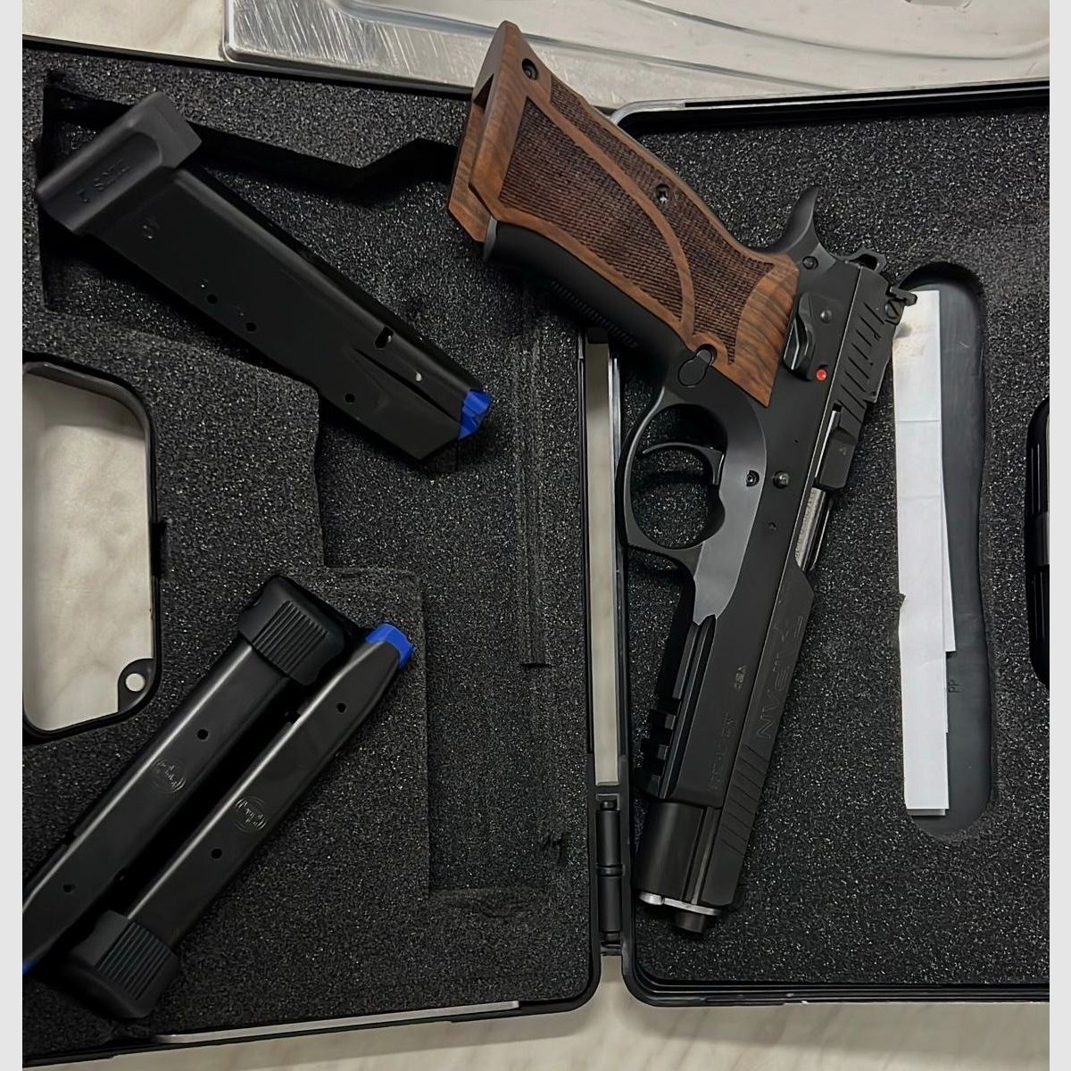 CZ TAIPAN 9mm