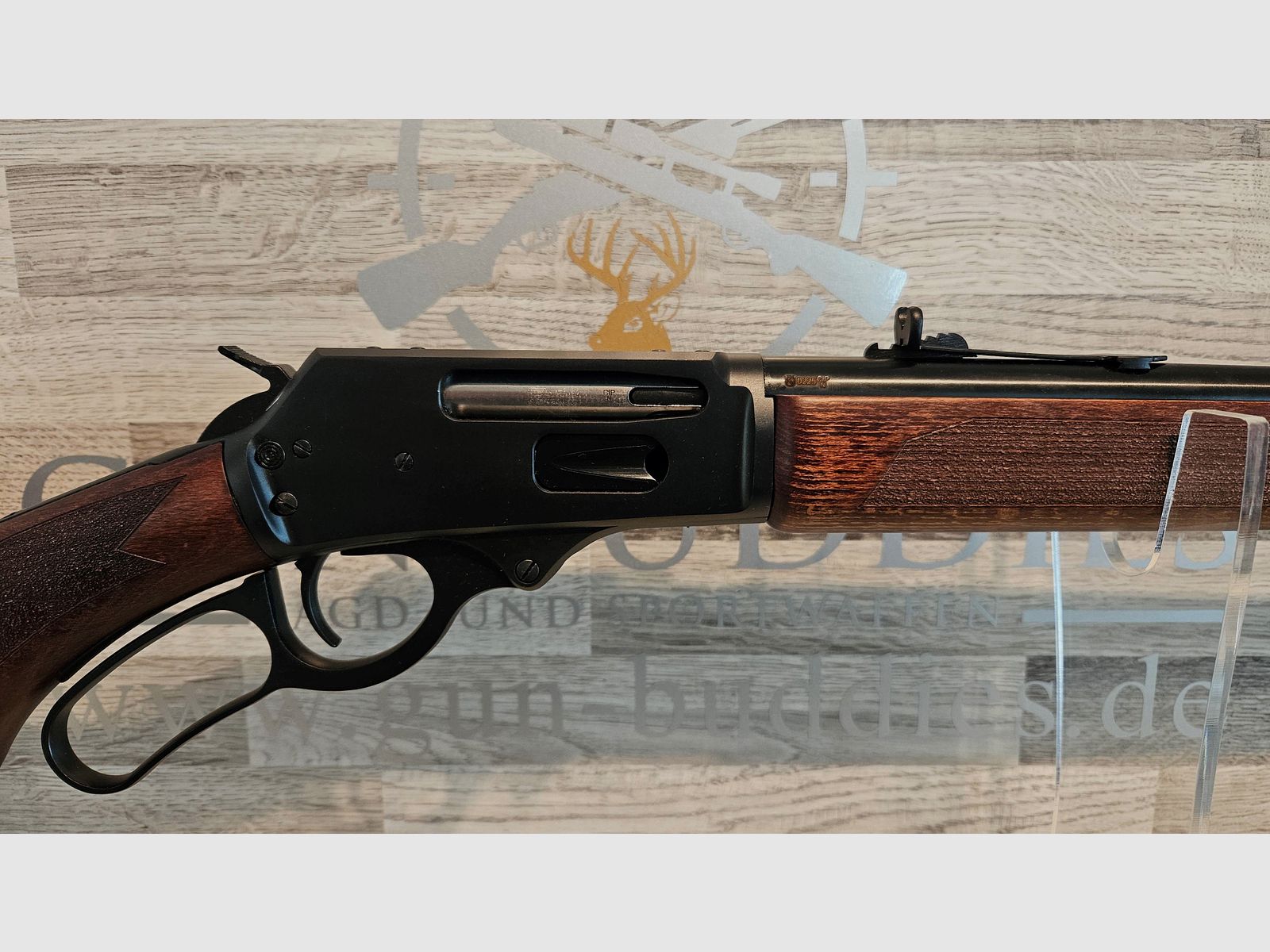 Neuware vom Fachhandel - Unterhebelrepetierbüchse UHR Rossi R95 Classic .30-30Win.