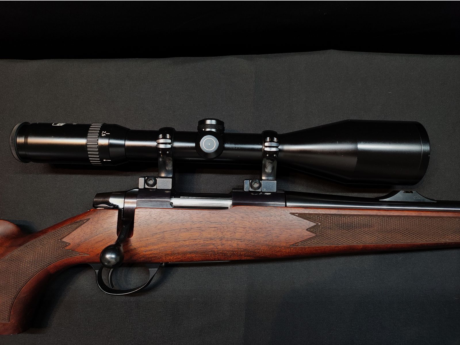  Sako Repetierbüchse Kal. .222 Rem - Schmidt & Bender 2,5–10x56 – Sehr guter Zustand