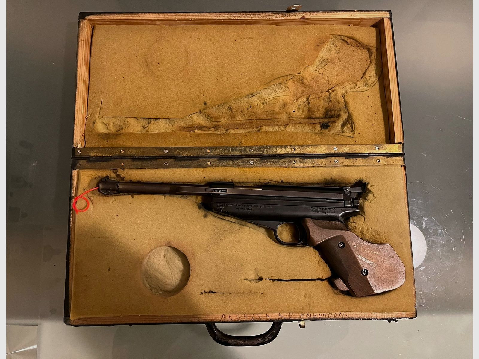 Feinwerkbau Mod. 65 4,5/.177, Federdruck / Seitenspanner