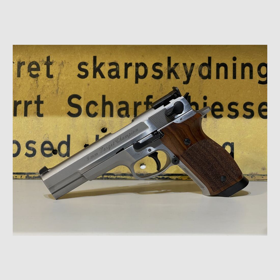 Smith & Wesson 5906 Target Champion (Performance Center), immagine 1 di 3