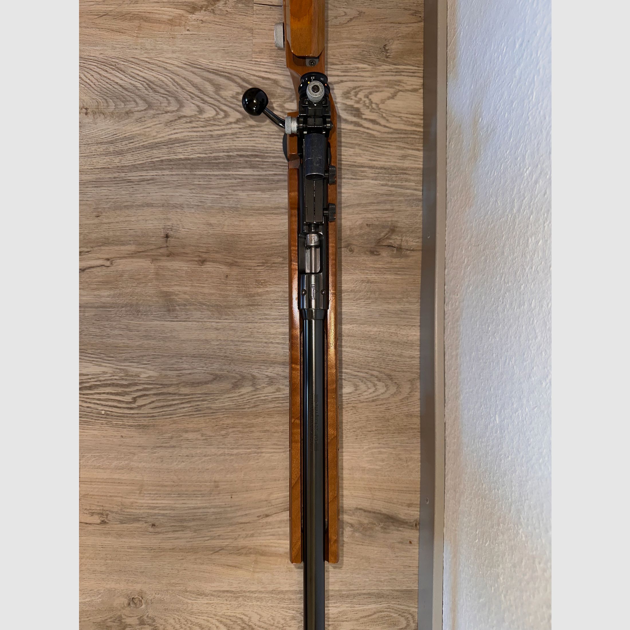 Karabin Anschütz Match 1807 KK – Kompletny zestaw w doskonałym stanie