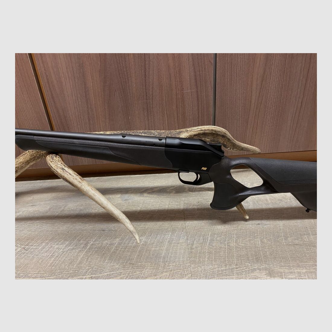 Blaser R8 Ultimate, corto
