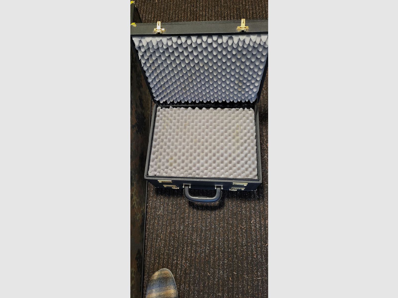 Waffenkoffer, Bild 2 von 2